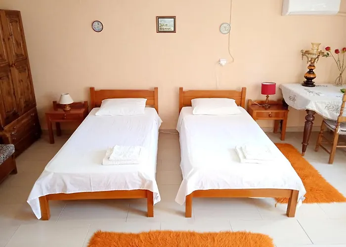 Akis Garden Appartement *