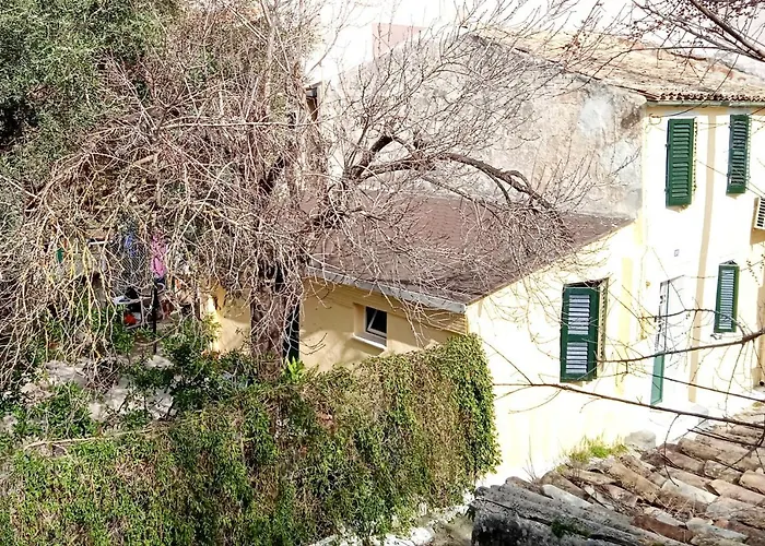 Akis Garden Appartement *